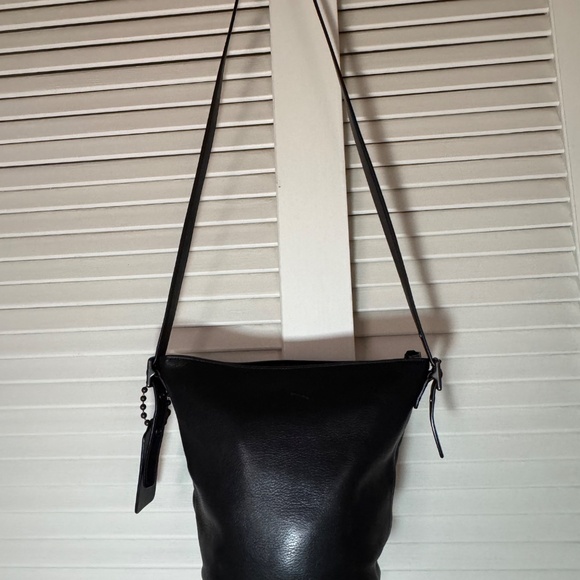 Coach Bleeker small mini duffle bag in black glove tanned leather. #D1481-32281. - Picture 5 of 11